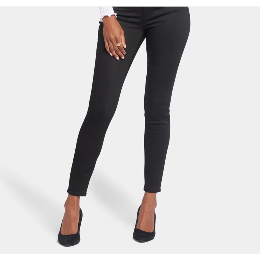 NYDJ Ami Skinny Black Rinse - EUC Size 4